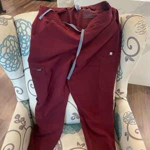 Figs burgundy used medium pants